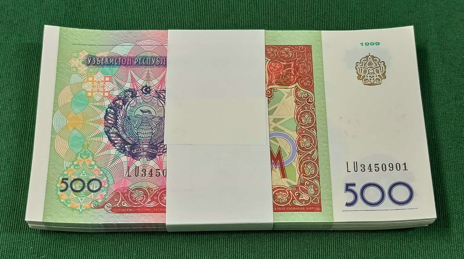 thumbnail image 2 of Uzbekistan 500 Sum 1999 – Uncirculated, 10 Pcs Consecutive Lot – P-81 2 of 6
