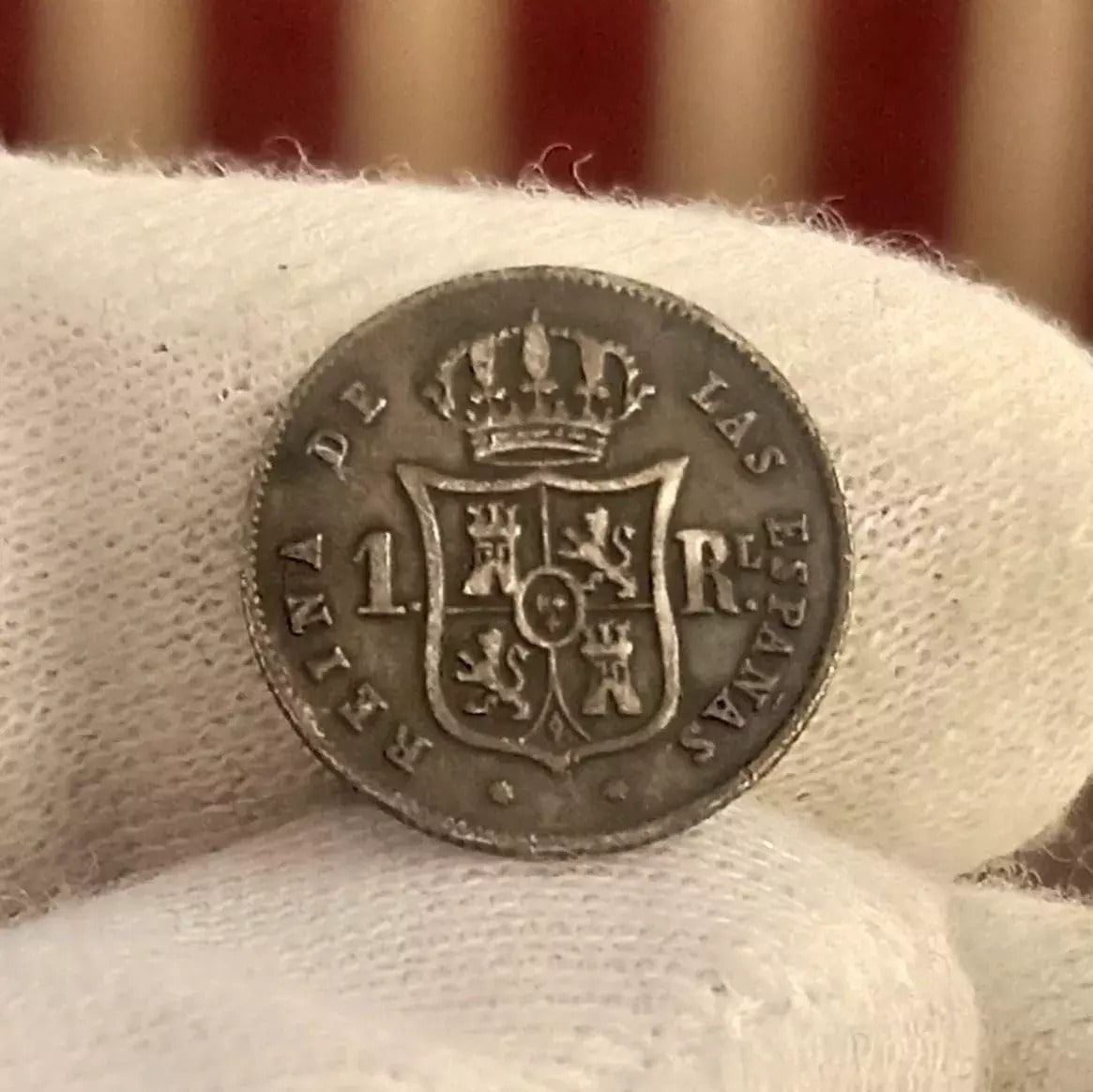 Alternative view of España Isabel II - 1 Real 1863 Km 598 Plata